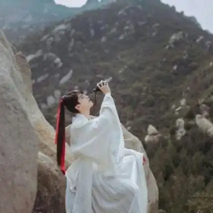 高清高冷的古风男仙气高清图片真人头像,男生头像图片