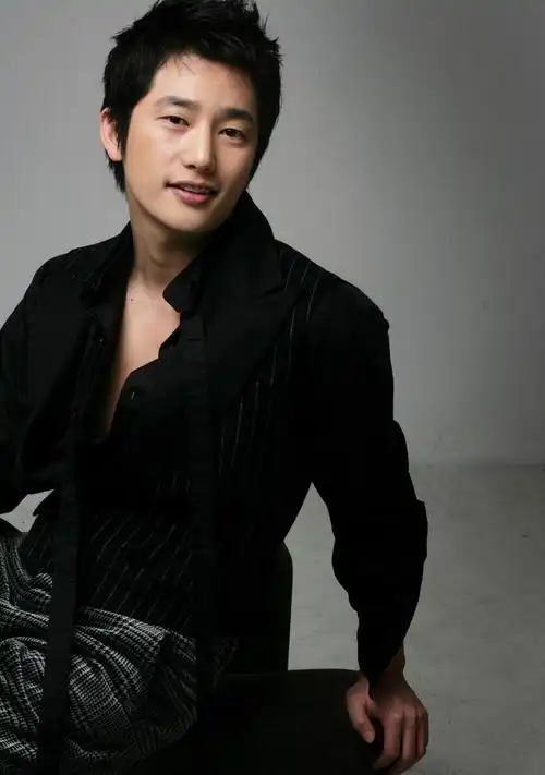 朴施厚 写真 - mtime时光网