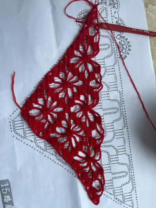 钩针三角围巾图解