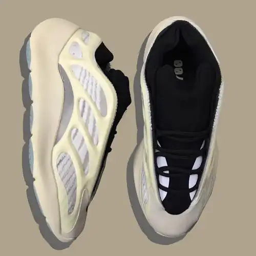 diaoyeezy帝奥椰子700v3真爆夜光骨架情侣运动单鞋