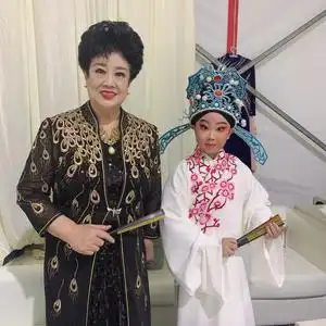 梨园春刘开心头像