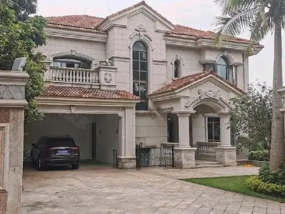 广州花都山前大道碧桂园假日半岛(别墅)豪华装修大别墅,体验不一样的