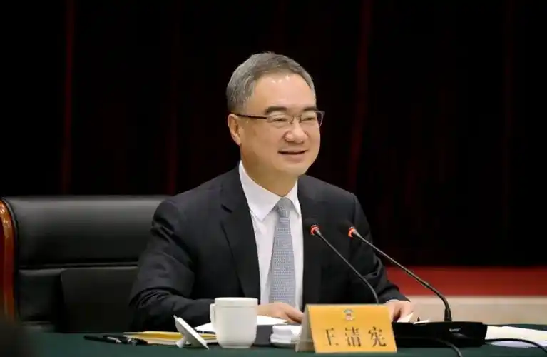 王清宪参加安徽省政协联组讨论加快建设新兴产业聚集地