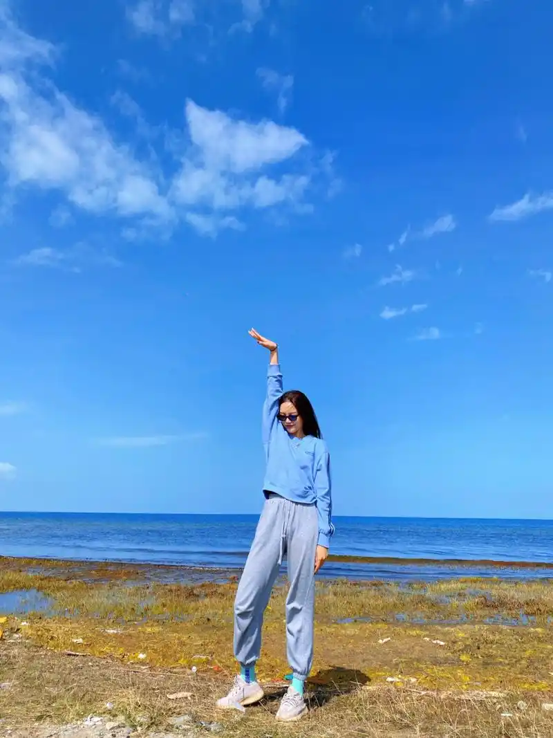 西北大环线90青海湖旅游拍照姿势大赏7115 终于打卡青海湖啦!