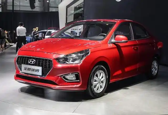 7万元买自动挡,这四款家轿有颜有实力,半年工资就够了-新浪汽车