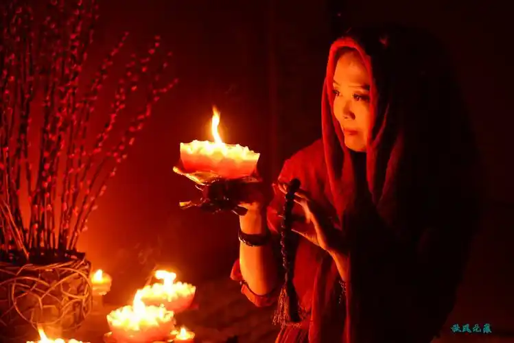 西安城墙根的广仁寺,感受藏传佛教点灯节