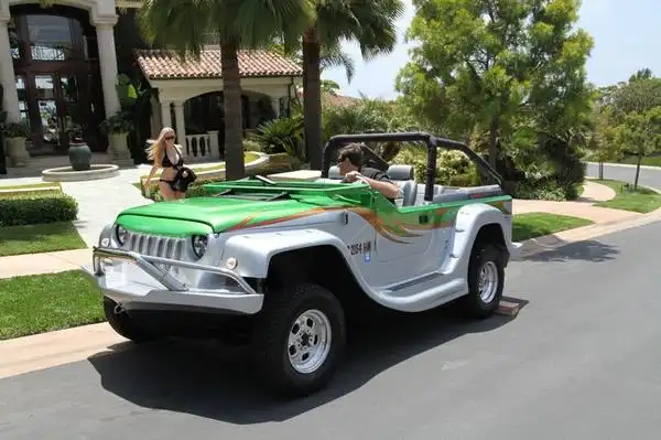 强悍的watercar水陆两栖越野车 美国富豪新宠