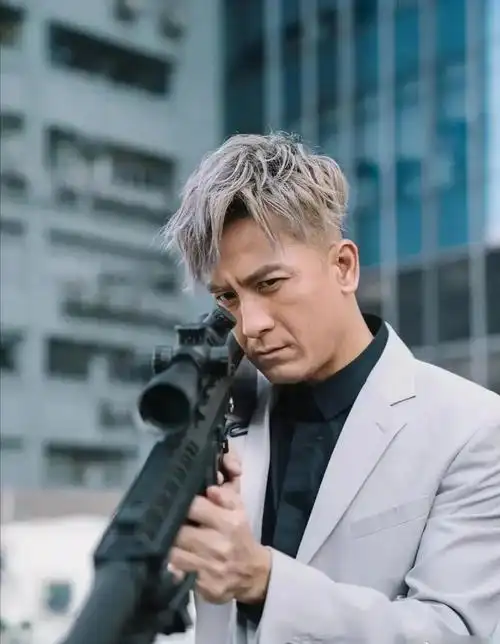 使徒行者3即将开播林峰回归周柏豪戏份删光内地演员加入引争议