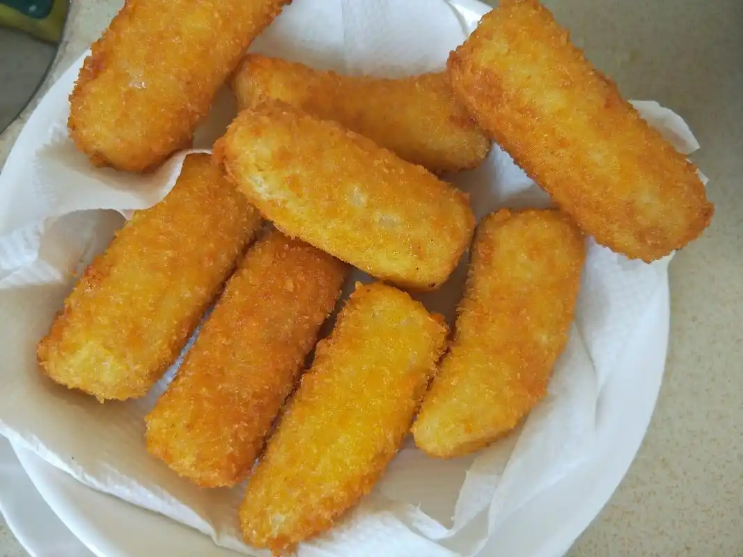 教你做脆皮炸香蕉,外酥里嫩,香甜无比,孩子特别爱吃