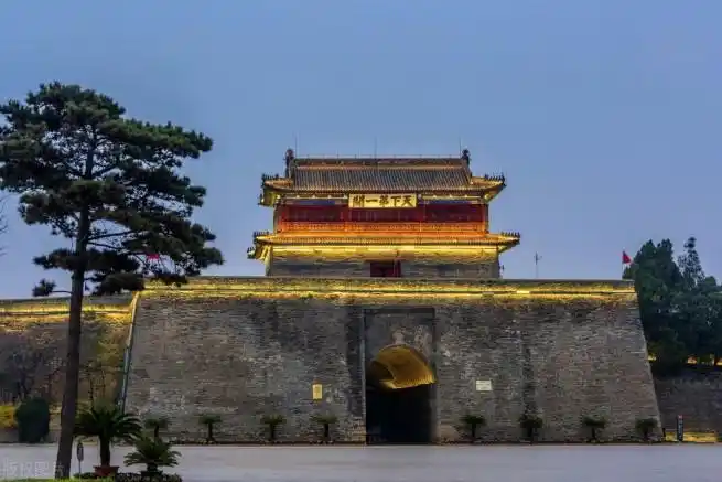 山海关著名名胜古迹推荐(河北秦皇岛旅游必去景点有哪些)