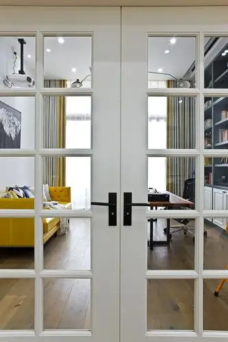 三居室北欧风格装修玻璃门设计图