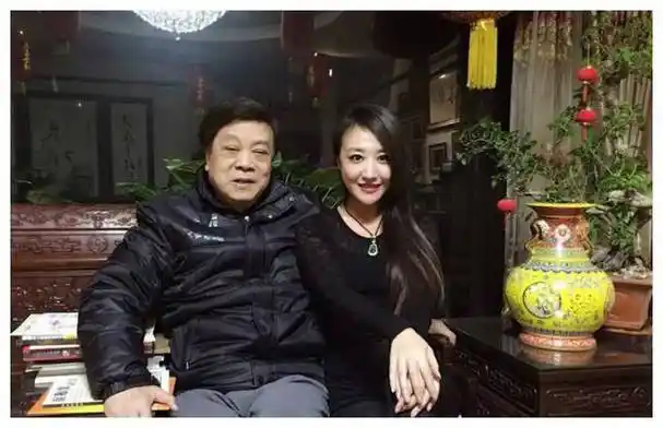 赵忠祥将5亿遗产全交倪萍,不留一分给妻儿!_投资_何贞华_商业