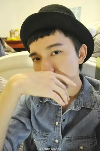 作者简介:           沈肯尼