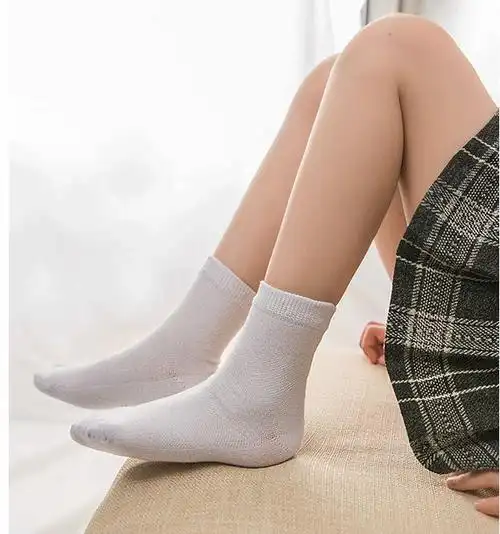 儿童白袜短款学校男女儿童白色学生袜春夏季薄款幼儿园小学生运动会白