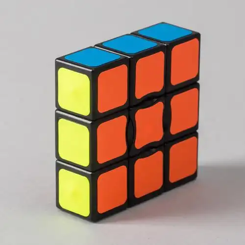 单阶魔方黑色