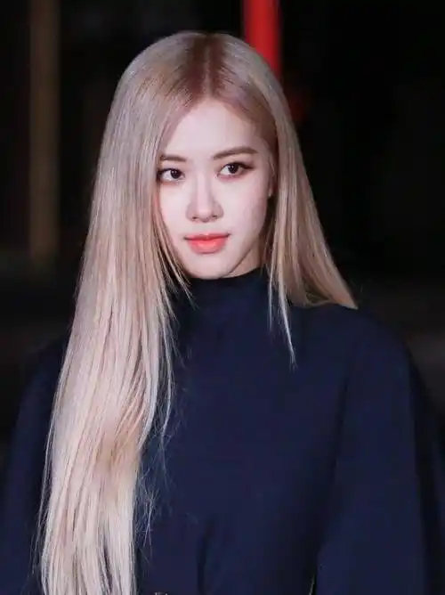 浅发色的rose朴彩英,凭什么也能演绎派对妆容的焦点?_韩式_浅色_橙色