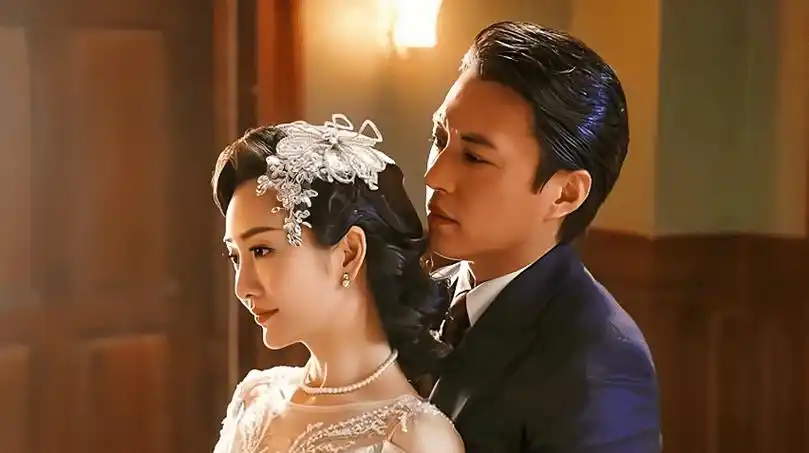 王乐君控诉胡歌,称拍戏时被胡歌砸断锁骨,网友:为何旧事重提?