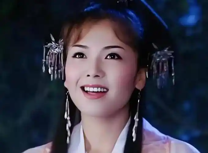 《白蛇传》中的白素贞也堪称一代人的经典.