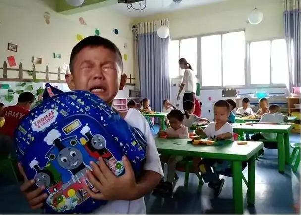 一说上幼儿园,孩子就闹脾气,这几个原因家长千万别忽视