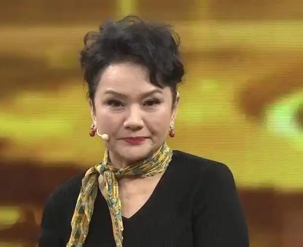 歌唱家王静:嫁给聂卫平十年,主动提出离婚,年近60仍单身__财经头条