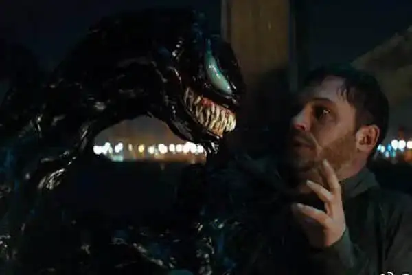 毒液吃人吗 人的脑袋是毒液的营养品