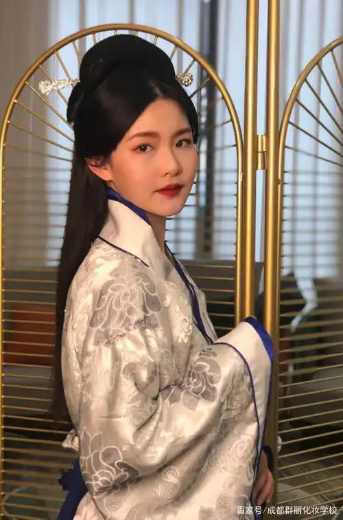 古装课堂丨群丽化妆班国风汉服,唐装造型课堂实操成果展示