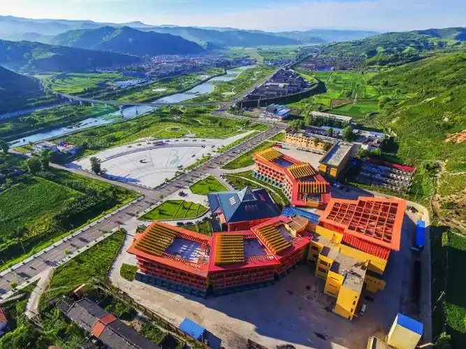 芦芽山国际酒店全景 曹建国摄酒店前台餐厅餐厅餐厅餐厅大型会议室