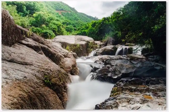天平长城藏在揭西坪上深闺中的旅游处女地羊石硿