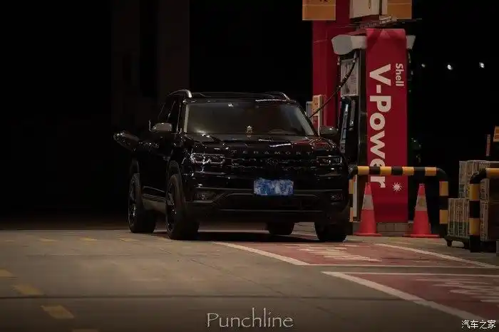 途昂黑武士大片