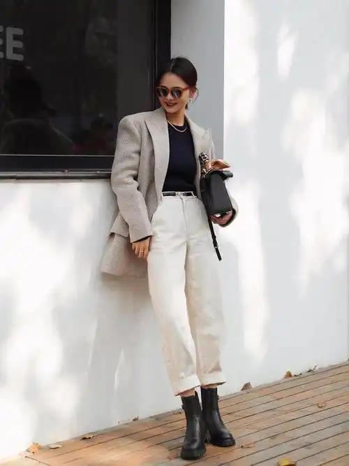 二,冬天,穿"牛仔裤"这样搭配更有范!