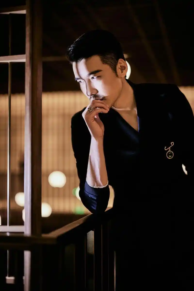 抖音超级星推官胡兵坚持二十年的自律法则