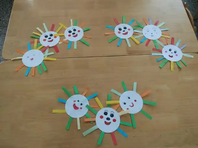 庄庄小学幼儿园手工制作--太阳娃娃