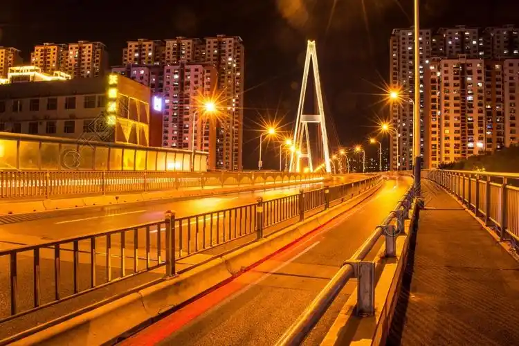 高架桥道路夜景图片