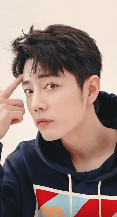 网友爆肖战蹦迪,本人巨高又帅皮肤好,粉丝:肖战没去,那是盛阳_网易