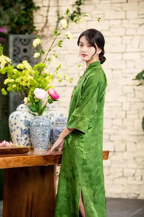 tl861丨绿鸢丨重提花真丝香云纱倒大袖旗袍民国旗袍