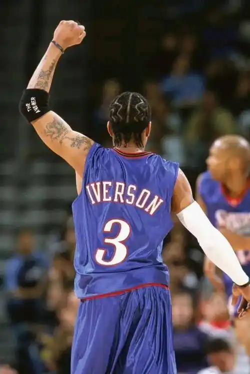 【篮球壁纸】|答案—阿伦·艾弗森高清壁纸100张_搜索_球星_页面