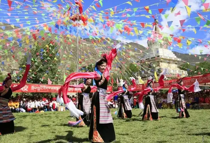 中国最美弦子舞丨为你喜爱的弦子投上一票吧_巴塘