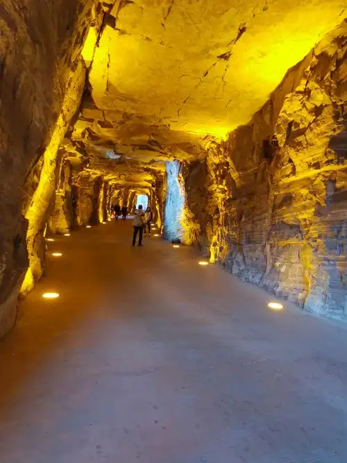 太行山中原旅游摄影群(四)河南新乡市辉县万仙山郭亮村挂壁公路景观.