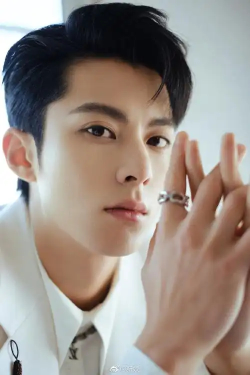 王鹤棣gq入梦大片##新娱