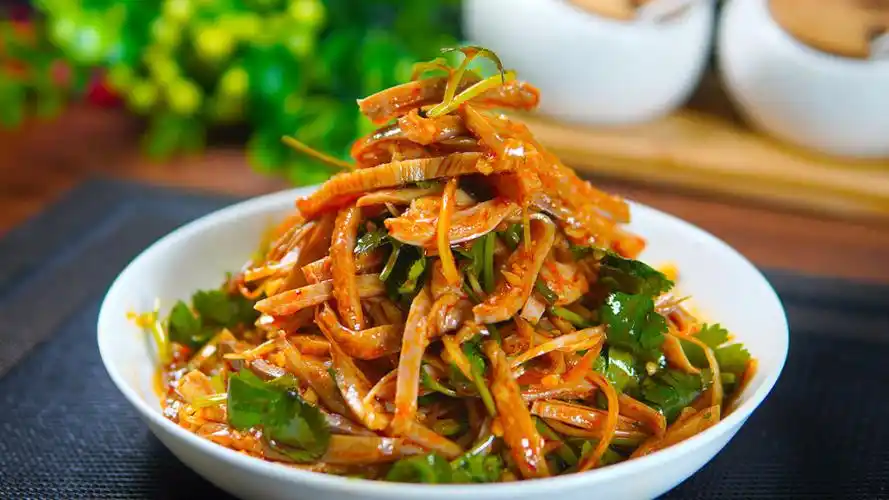 年夜饭凉拌菜:红油肚丝的家常做法,入口香辣脆嫩,下酒又下饭