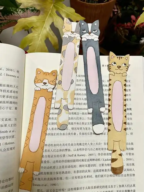 自制水彩书签4只猫咪视频教程
