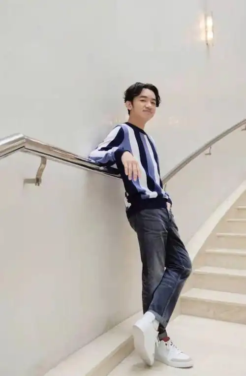 费尽心思追到了国际华裔小姐身高163的王祖蓝是怎么做到的