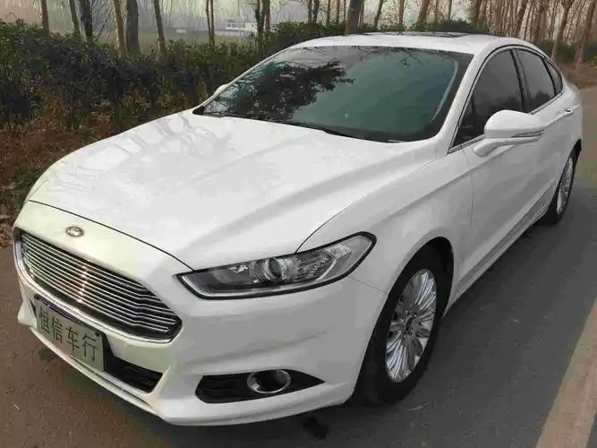 福特蒙迪欧2013款20t手自一体gtdi200时尚型