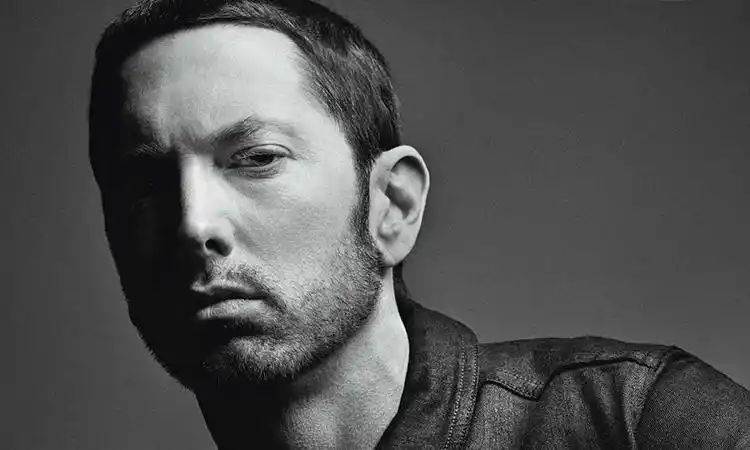 新专辑发布阿姆为此还开了一家popup餐厅