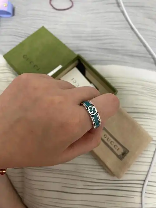 码数17的gucci戒指有人要么
