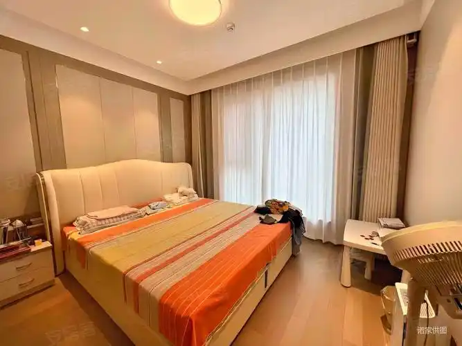 中海城市广场 医疗配套成熟 双卫生间 满二 带电梯 装修好,中海城市