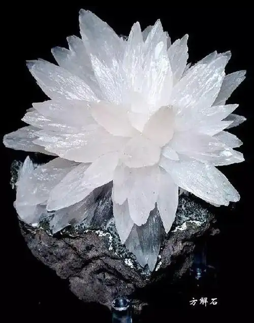 惊艳!世界上最美的石头照片