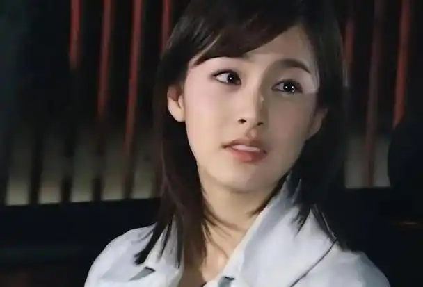 满分400的考试,她考了385分,直接进了韩国顶尖的名校首尔大学,真是