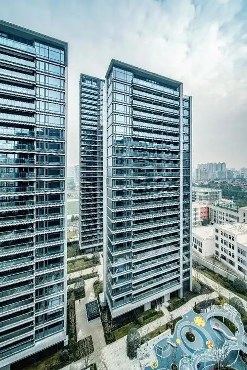 绿城成都的第四年:交付的凤起朝鸣,全新的城西布局|潮鸣|兰庭_网易