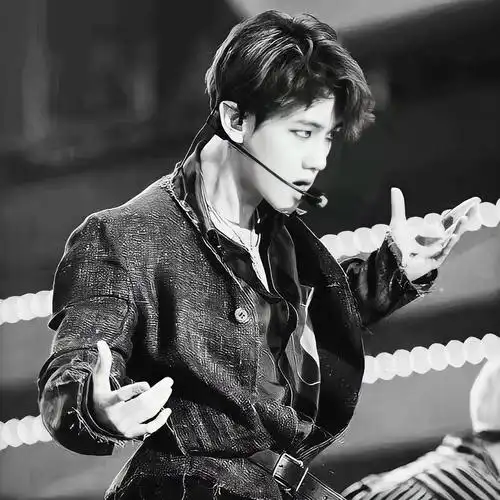 边伯贤为何是南韩唯一天才爱豆?